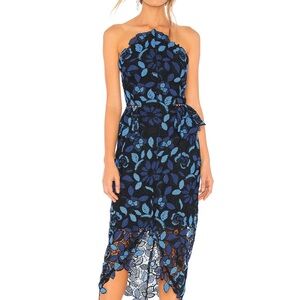 Elliatt dress blue floral